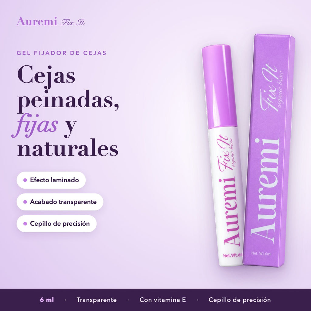 Cejas peinadas, fijas y naturales